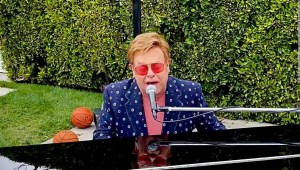 Elton John gira