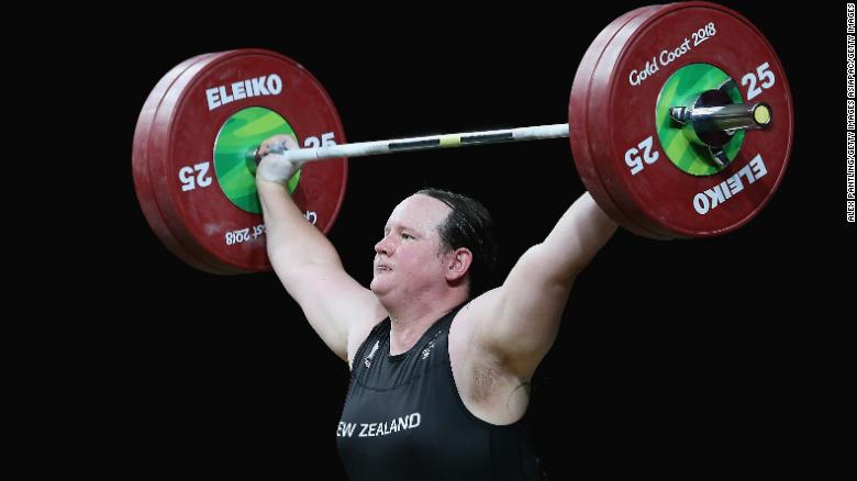 Levantadora de pesas será la primera atleta transgénero en Juegos Olímpicos
