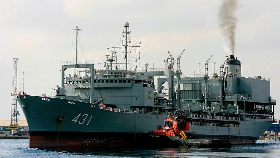 Hundimiento barco de Irán
