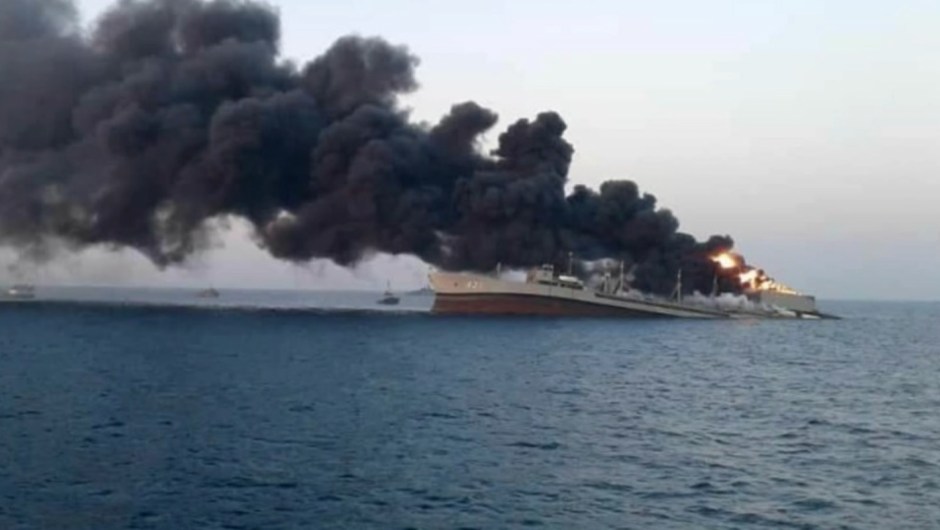 Hundimiento barco de Irán