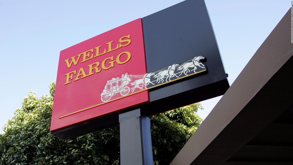 Wells Fargo recorta líneas de crédito personales