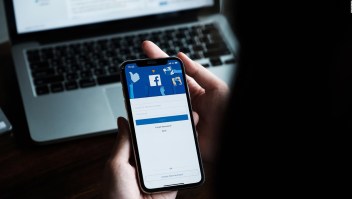 Facebook duplica sus ganancias, pero podría no durar
