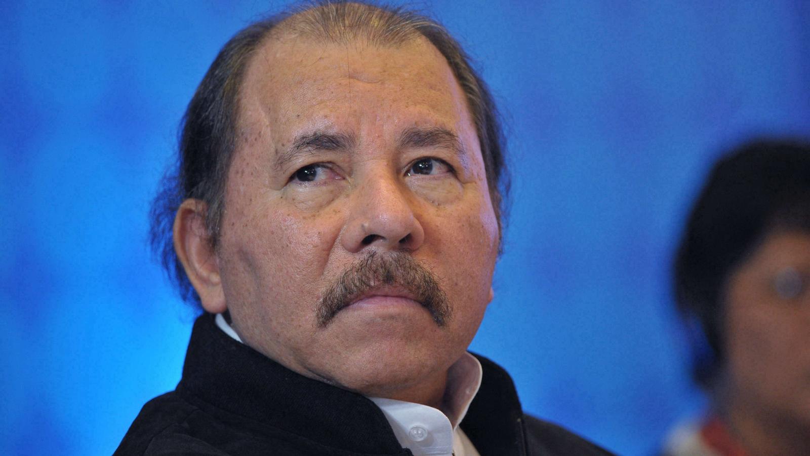 Hermano de Daniel Ortega pide contribuir a la paz