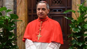 Vaticano emprende acciones legales contra cardenal