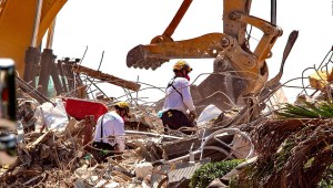 Asciende a 64 el número de muertos por colapso en Miami