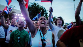 Venezolanos en Miami se unen a manifestación por Cuba