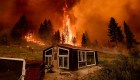 Incendio Bootleg quema más de 120.000 hectáreas en Oregon