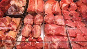 Consumo de carne aumenta riesgo cardíaco, según estudio
