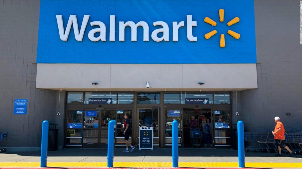 Walmart cubrirá matrícula universitaria de sus empleados