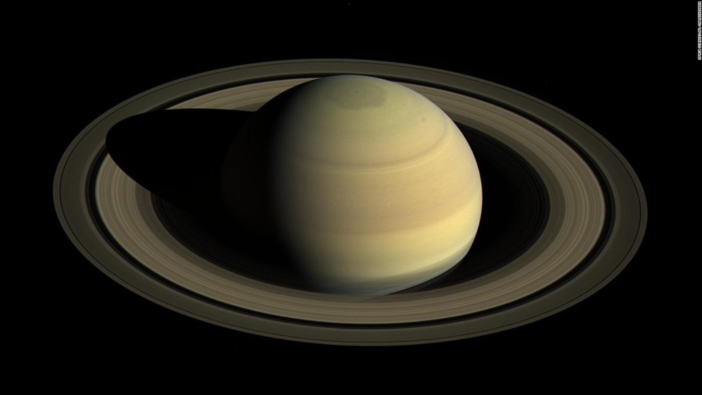 See why Saturn knows so much in August