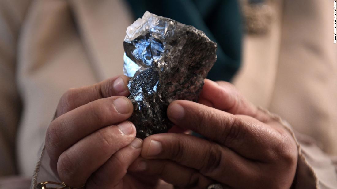 satélite temblor simpatía Encuentran enorme diamante de 1.174 quilates en mina de Botswana