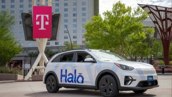 Halo Tmobile Las Vegas Driverless Car 5G