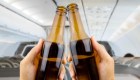 FAA pide ayuda para detener a pasajeros borrachos
