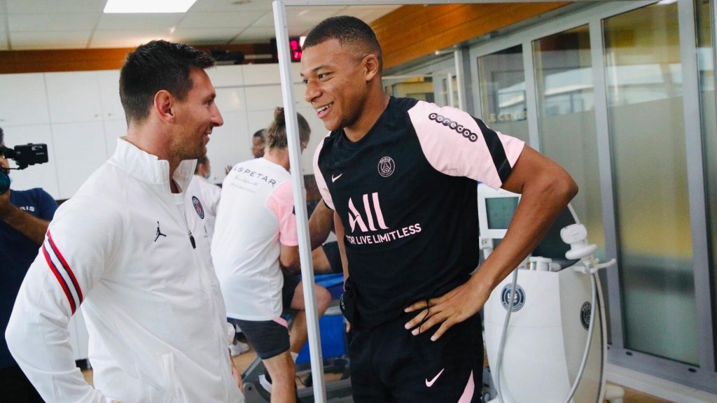 Messi's arrival at PSG opens a mystery about Mbappé