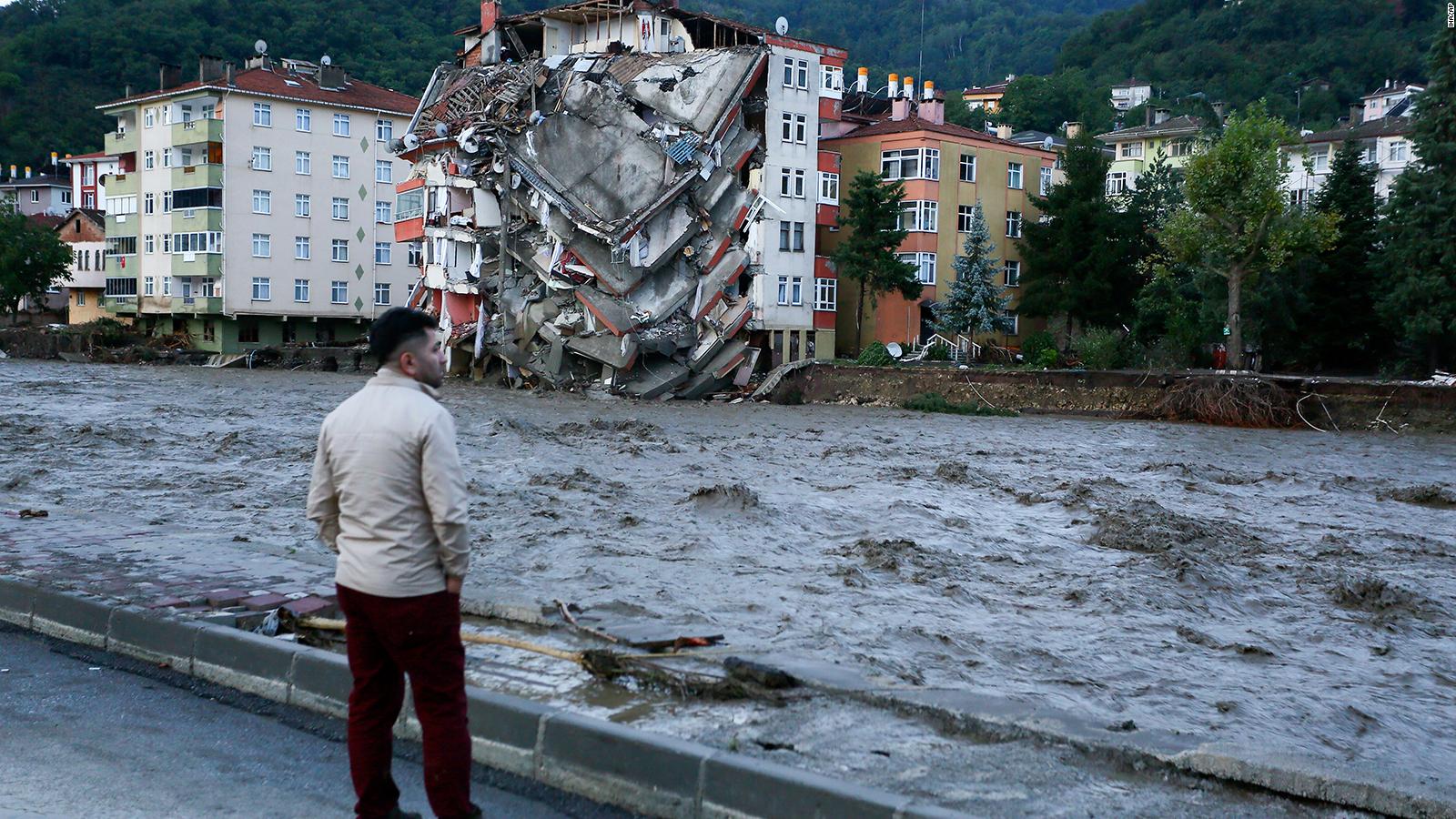 Aerial footage shows destruction after deadly floods in Turkey The