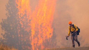 Efectos de incendios forestales aumentan riesgo de covid