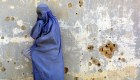 Talibán dice que no habrá violencia contra las mujeres