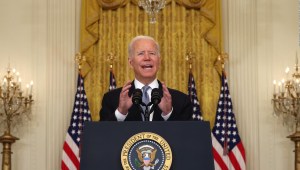 Joe Biden responde a críticas por Afganistán