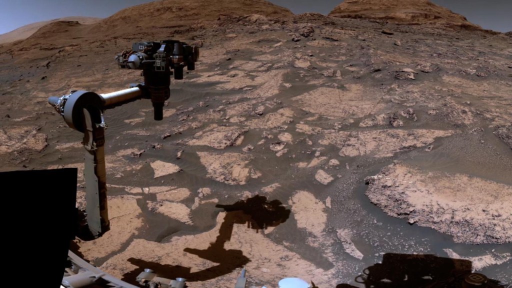 Spectacular panoramic image of Mars