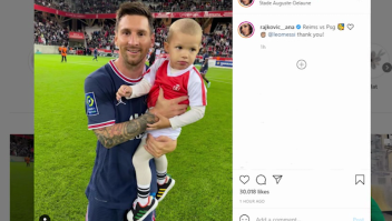 ¿Quién es el bebé de la foto con Messi?