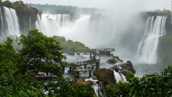 Mira el imponente caudal de las Cataratas del Iguazú