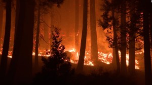 5 cosas: evacúan a 3 condados en California por incendio