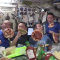 Así es una fiesta de pizza en el espacio