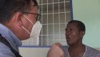 Sobrevivientes en Haití esperan atención médico