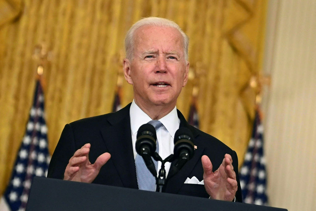 Biden: Mantengo decisión de retirar tropas de Afganistán