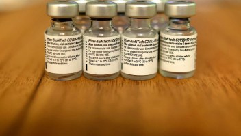 ¿Cambiará la aprobación de Pfizer la vacunación en Florida?