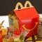 McDonald's busca reducir uso de plásticos en Cajita Feliz