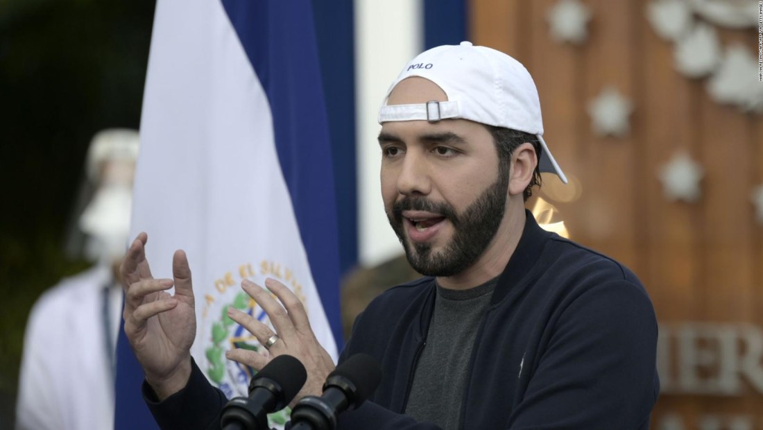 Analista: El Salvador no es más una democracia