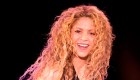 Shakira comparte su experiencia con dos jabalíes