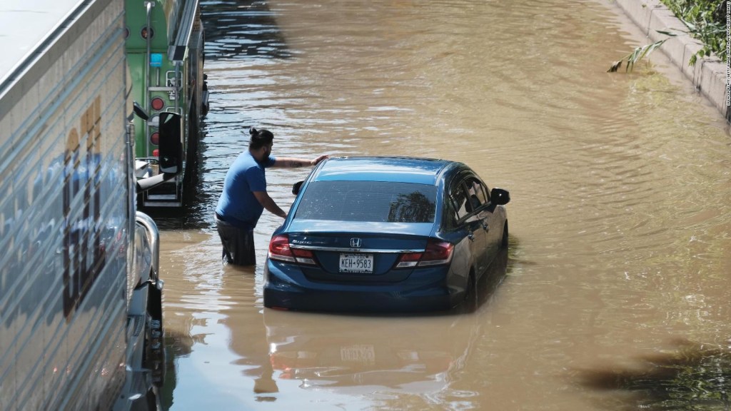 Flood alert continues in the United States