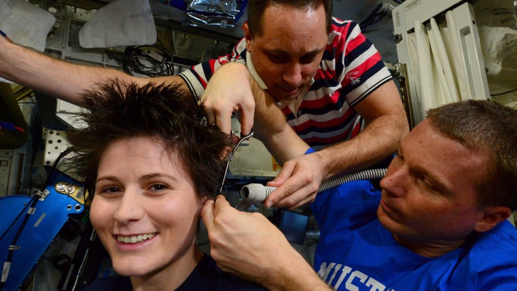 This is how haircuts are in space