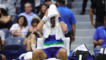 Djokovic llora tras perder ante Medvédev el US Open
