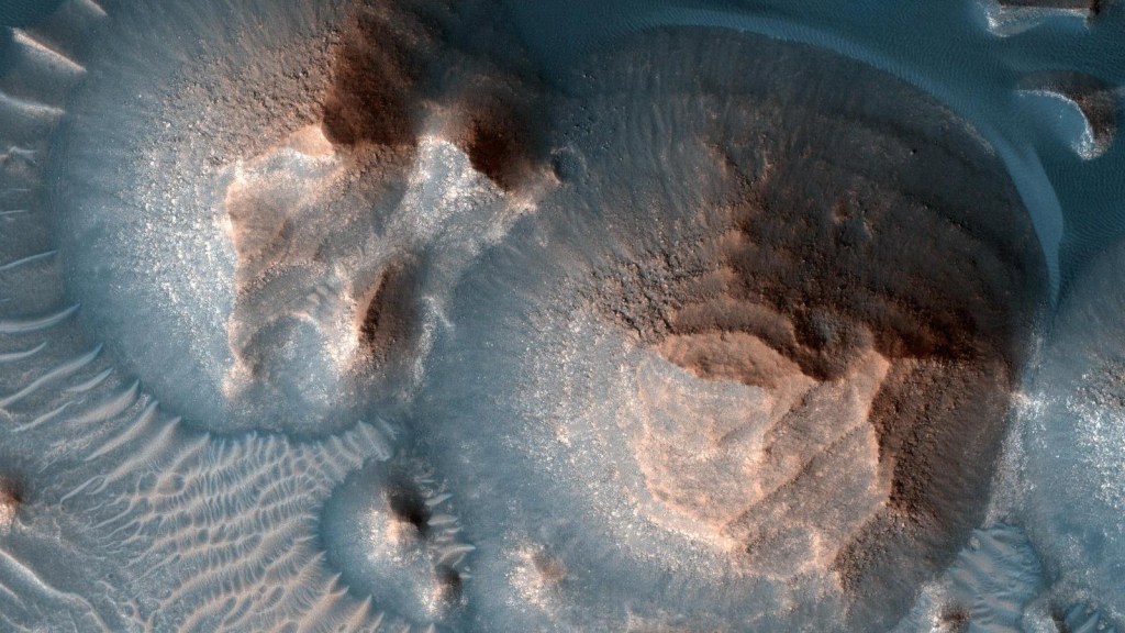 This is what the old volcanic eruptions on Mars look like