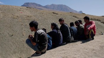 Así es el peligro recorrido de los afganos que huyen de los talibanes