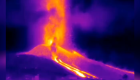 Video infrarrojo capta la lava del volcán en La Palma