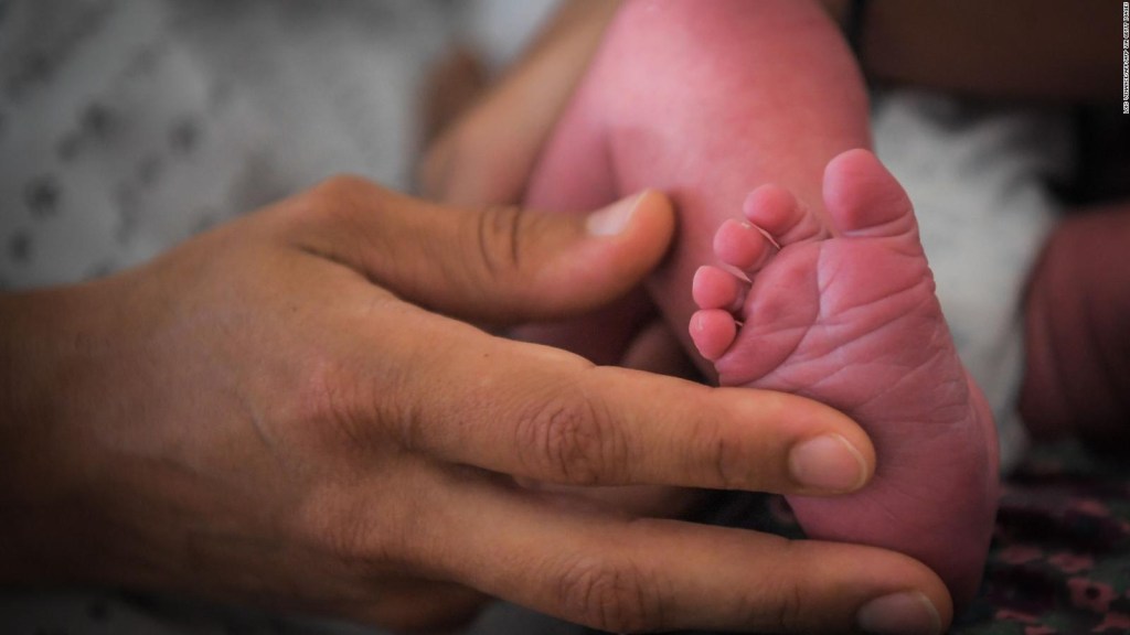 Dejarán de aceptar nombres raros para bebés en Colombia