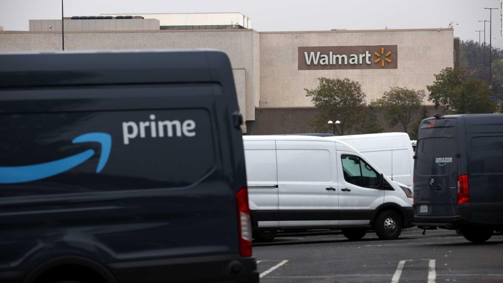 Walmart trolea a Amazon por nueva tarifa