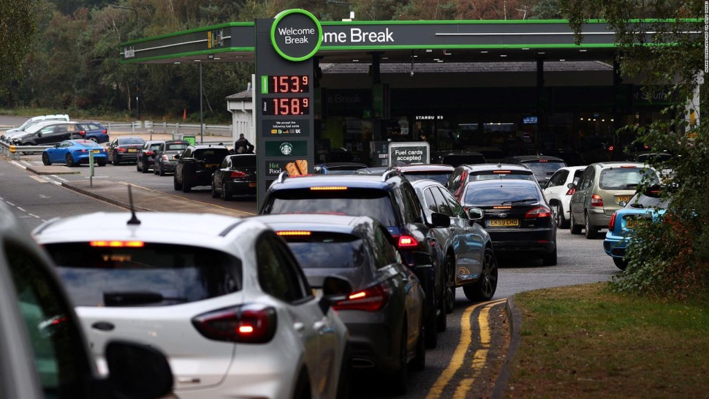 Caos en los surtidores de gasolina del Reino Unido