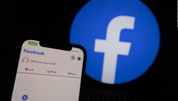 Facebook podría cambiar de nombre