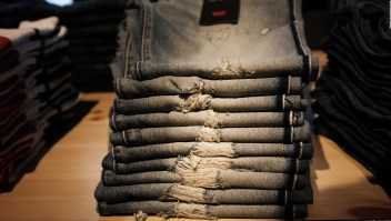 Camisetas y jeans pueden ser más caros por estas razones