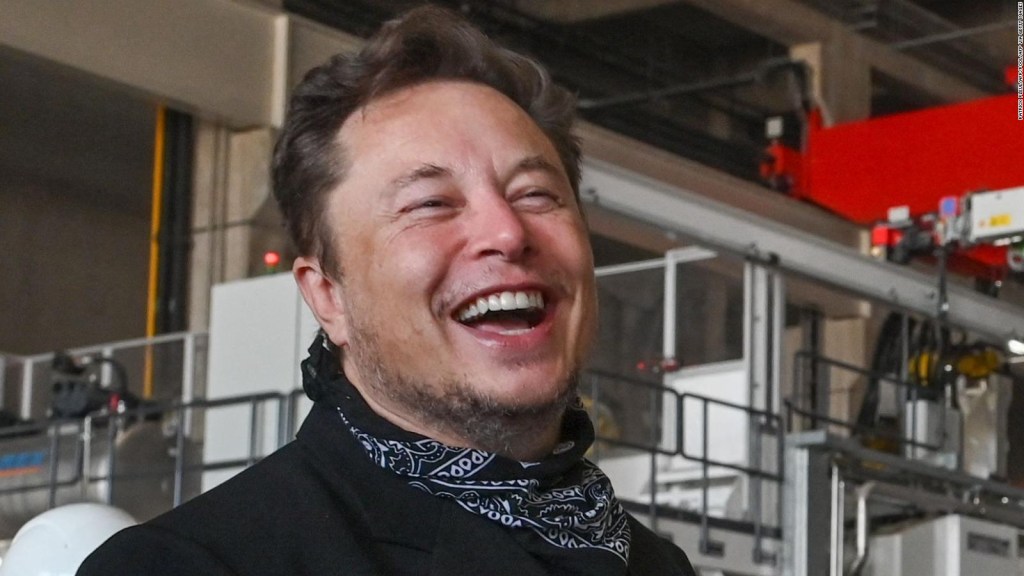 Elon Musk "trolea" to Jeff Bezos after expanding his fortune