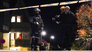 Hombre armado con arco y flechas mata varias personas en Noruega