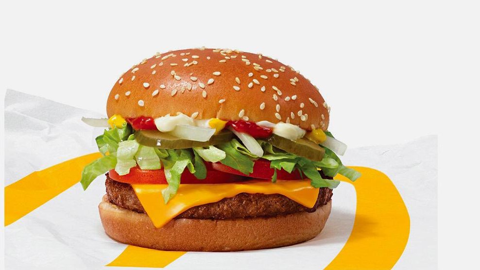 McDonald's ya prueba su hamburguesa vegetariana