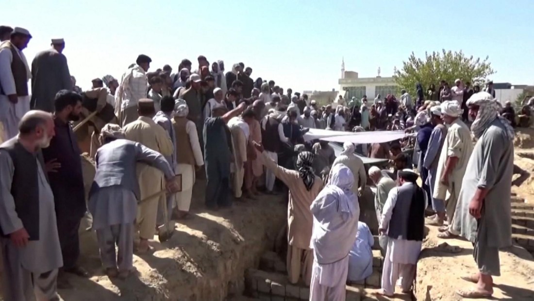 Ataque suicida en mezquita en Afganistán