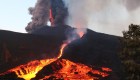 Curiosos llegan a La Palma hechizados por ​el volcán
