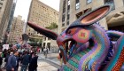Alebrijes mexicanos gigantes llegan a Nueva York
